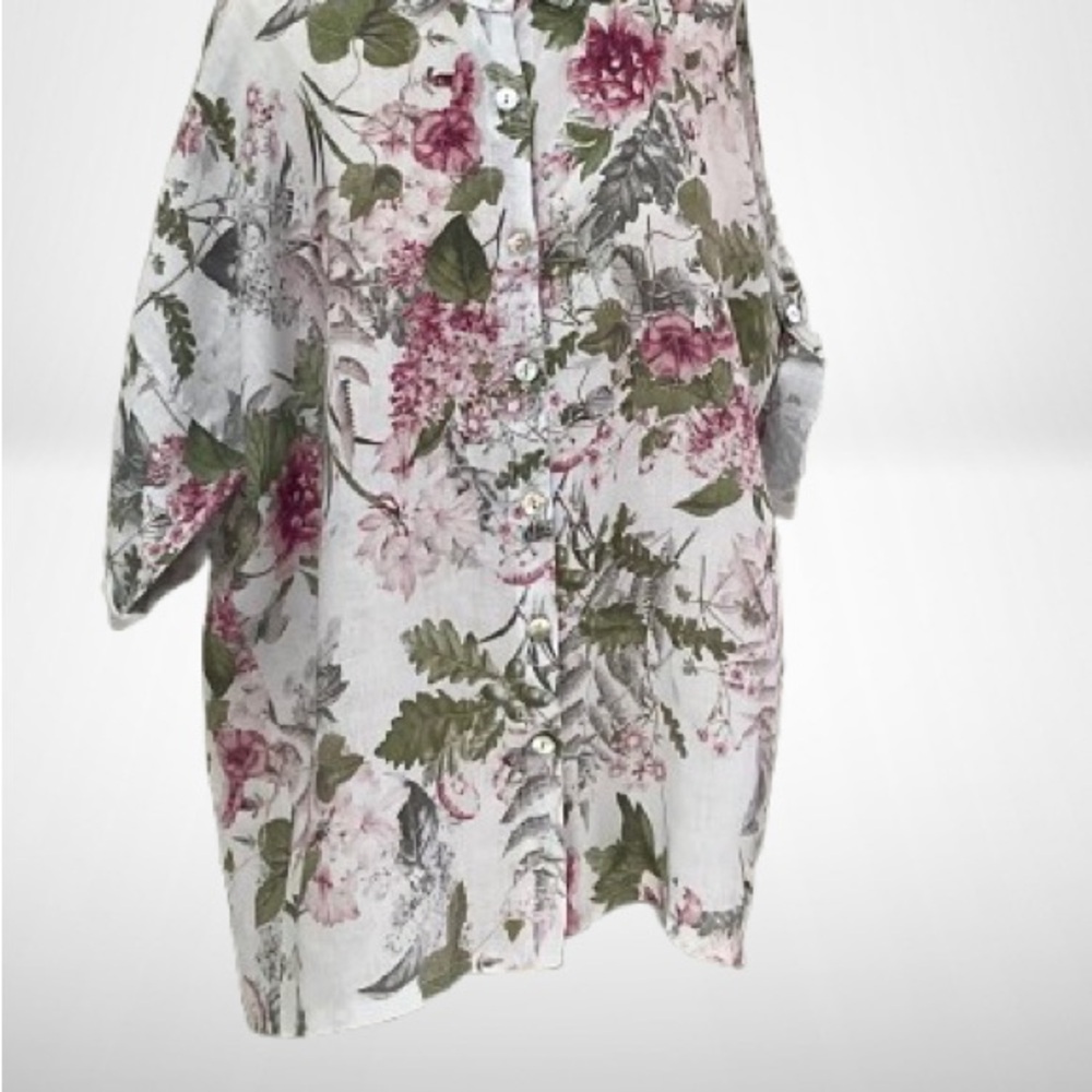 Beautiful  Italian Linen Blouse🇮🇹🇮🇹🇮🇹🍕🍝